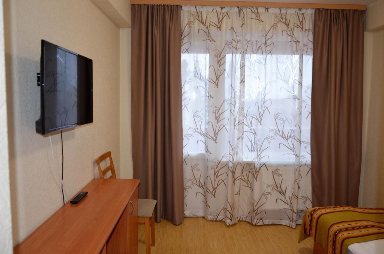 Latgale Hotel Rēzekne Buitenkant foto